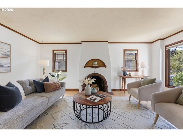 4038 Ne 38TH Ave, Portland, OR 97212