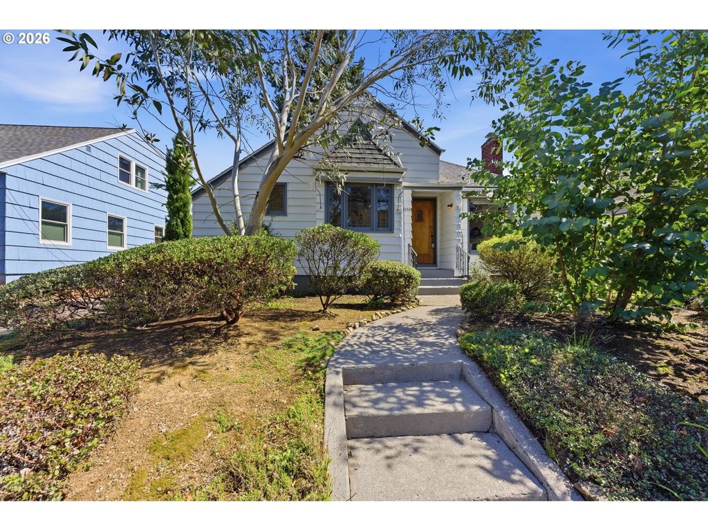 4038 Ne 38TH Ave, Portland, OR 97212