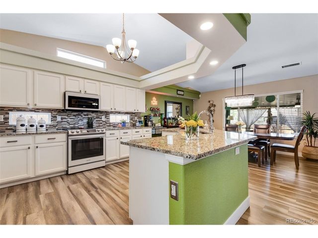 19573 E 40th Dr, Denver, CO 80249