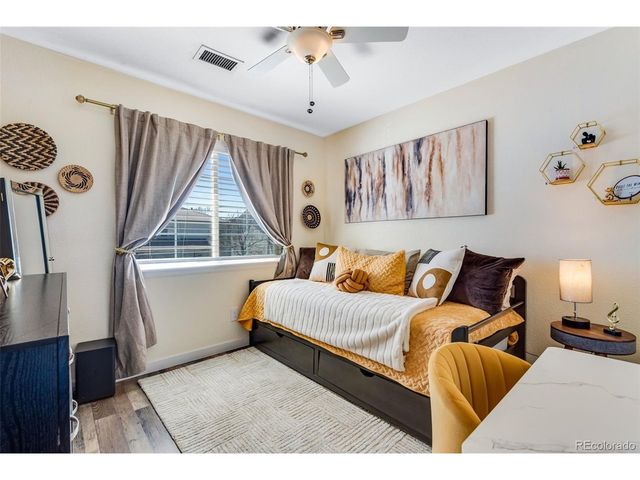 19573 E 40th Dr, Denver, CO 80249