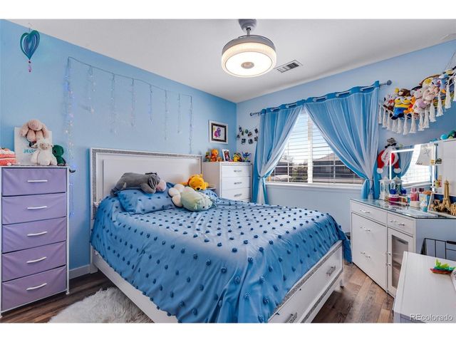 19573 E 40th Dr, Denver, CO 80249