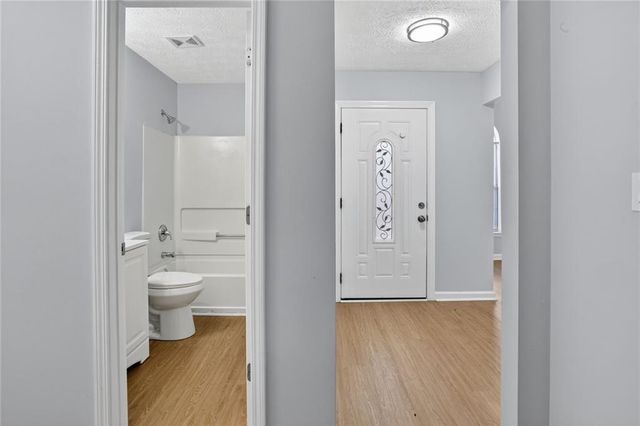 218 Nicki Court, Hampton, GA 30228