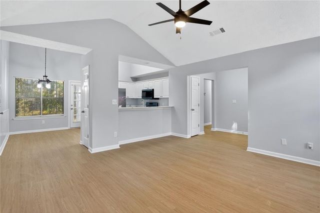 218 Nicki Court, Hampton, GA 30228