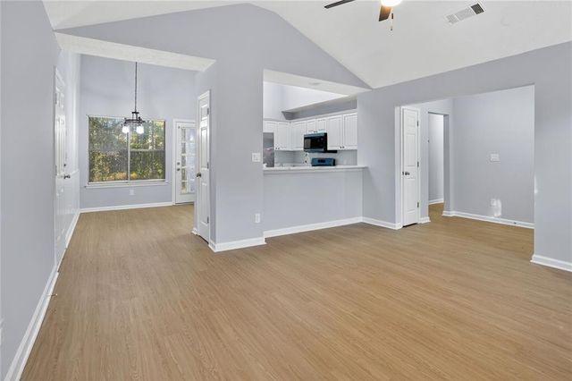 218 Nicki Court, Hampton, GA 30228