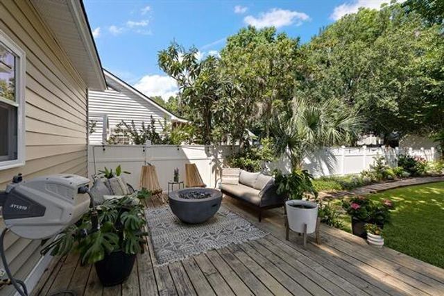 2448 Fulford Court, Mount Pleasant, SC 29466