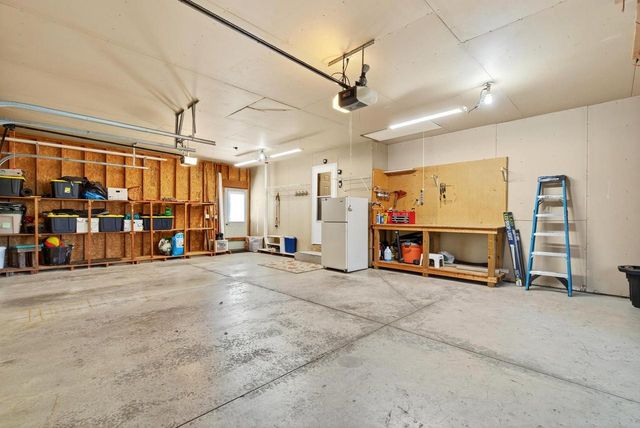 13 OLDE PALTZER LANE, Appleton, WI 54913