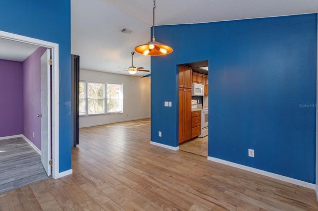 8437 ALVERON AVENUE, Orlando, FL 32817