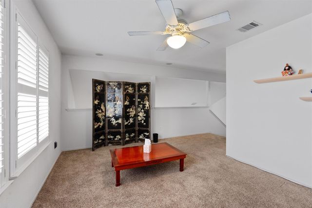 3848 Willie Mays LN, Round Rock, TX 78665