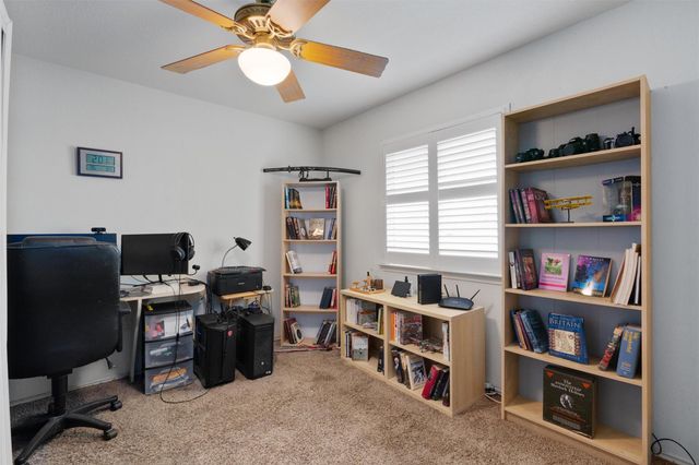 3848 Willie Mays LN, Round Rock, TX 78665