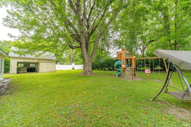 206 N Pearl Street, Spiceland, IN 47385