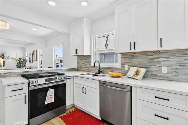 5924 Lewis, Long Beach, CA 90805