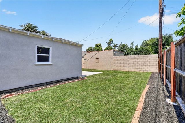 5924 Lewis, Long Beach, CA 90805