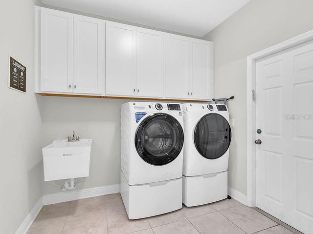 7406 SWEETER TIDE TRAIL, Wesley Chapel, FL 33545