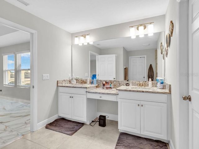 7406 SWEETER TIDE TRAIL, Wesley Chapel, FL 33545