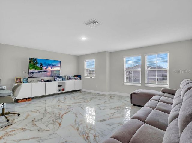 7406 SWEETER TIDE TRAIL, Wesley Chapel, FL 33545