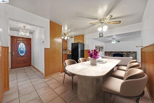 1504 Yosemite Dr, Antioch, CA 94509