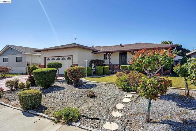 1504 Yosemite Dr, Antioch, CA 94509