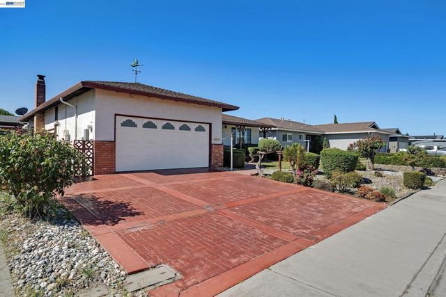 1504 Yosemite Dr, Antioch, CA 94509