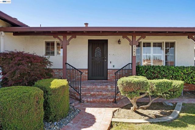 1504 Yosemite Dr, Antioch, CA 94509