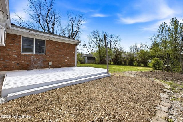 2608 Woodsdale Ave, Louisville, KY 40220