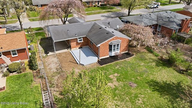 2608 Woodsdale Ave, Louisville, KY 40220