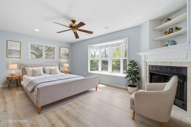 2608 Woodsdale Ave, Louisville, KY 40220