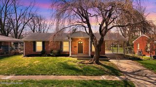 2608 Woodsdale Ave, Louisville, KY 40220