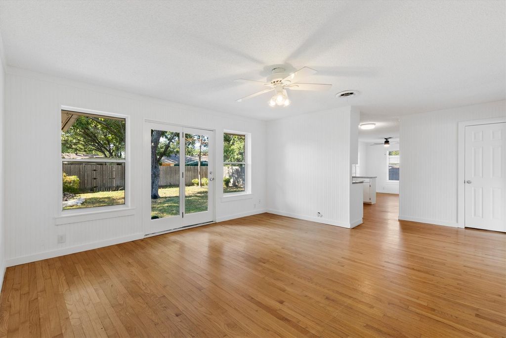 2956 Randy Lane, Farmers Branch, TX 75234 — photo 4