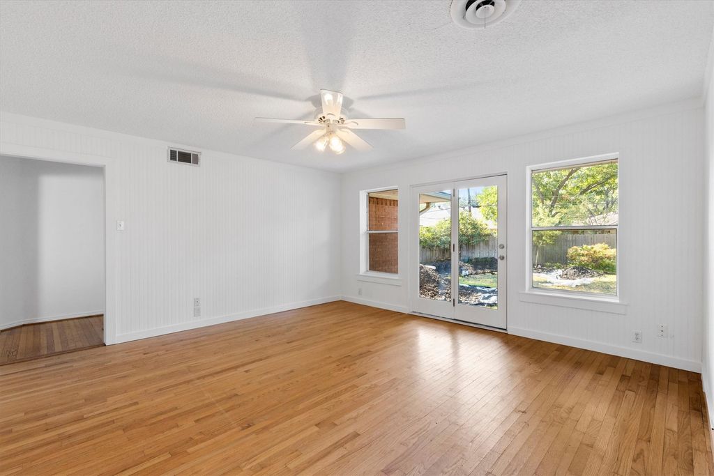 2956 Randy Lane, Farmers Branch, TX 75234 — photo 5