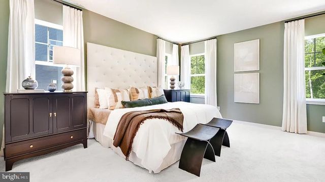 0003 WINTER WREN LN, Jeffersonton, VA 22724