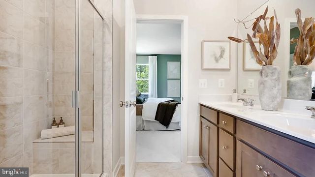 0003 WINTER WREN LN, Jeffersonton, VA 22724