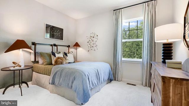 0003 WINTER WREN LN, Jeffersonton, VA 22724