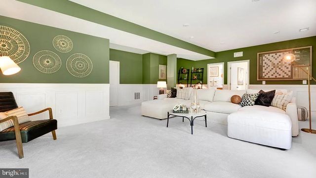 0003 WINTER WREN LN, Jeffersonton, VA 22724