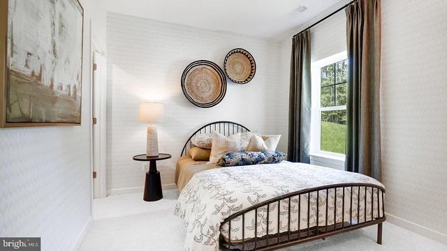 0003 WINTER WREN LN, Jeffersonton, VA 22724