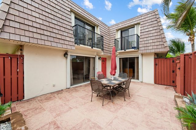 2774 SW 15th Street 2774, Deerfield Beach, FL 33442