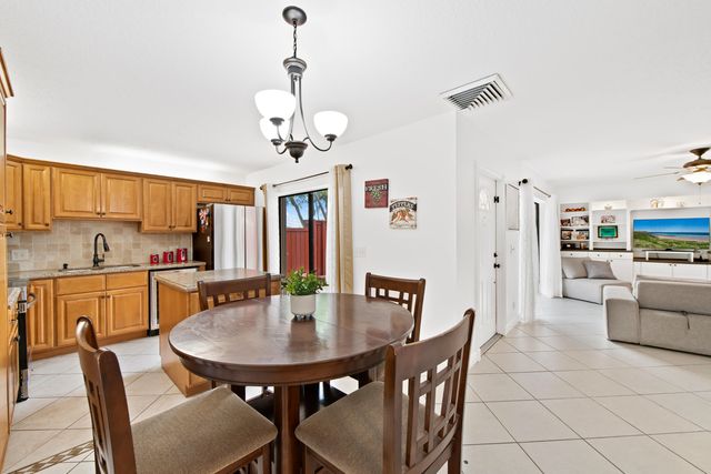 2774 SW 15th Street 2774, Deerfield Beach, FL 33442