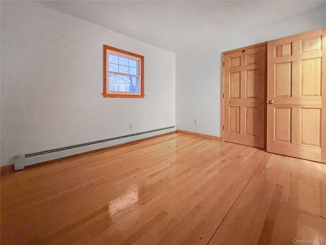 25 E Mountain Road S, Cold Spring, NY 10516