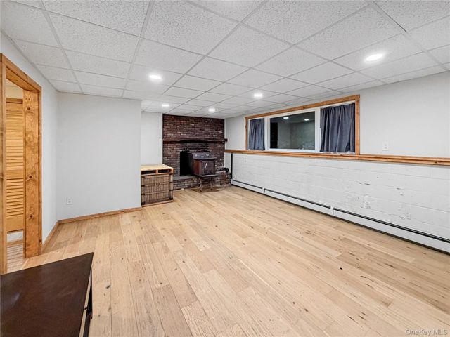 25 E Mountain Road S, Cold Spring, NY 10516