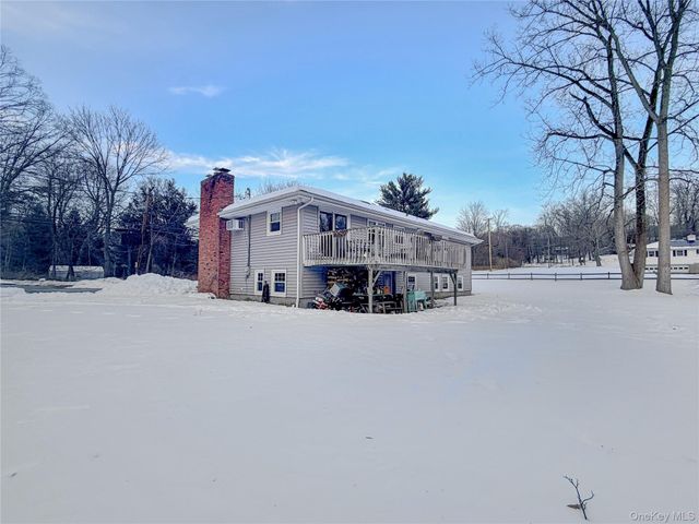 25 E Mountain Road S, Cold Spring, NY 10516