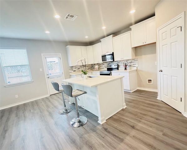 533 Appalachian TRL 116, Leander, TX 78641