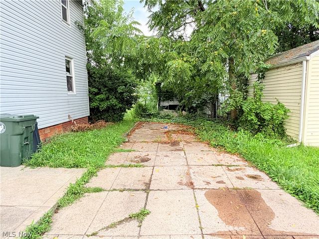 2310 7th Street NW, Canton, OH 44708