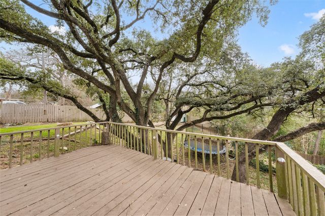 740 Wedgewood Drive, Woodway, TX 76712