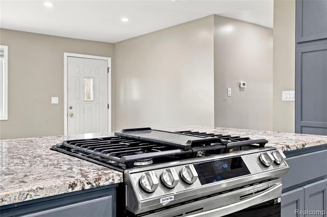 635 S 31st Street, Saginaw, MI 48601