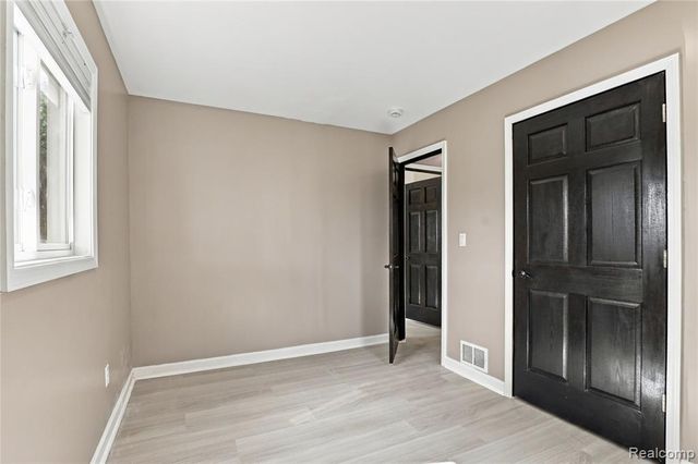635 S 31st Street, Saginaw, MI 48601