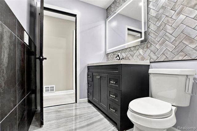 635 S 31st Street, Saginaw, MI 48601