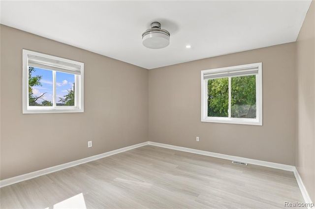 635 S 31st Street, Saginaw, MI 48601