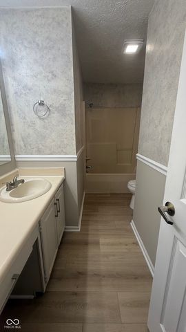 14610 Village Park East Drive, Carmel, IN 46033