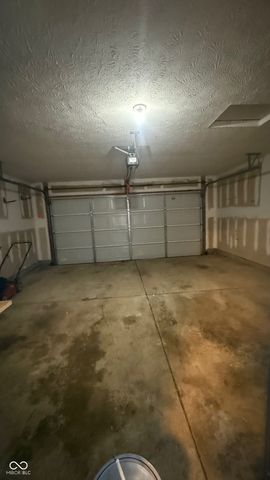 14610 Village Park East Drive, Carmel, IN 46033