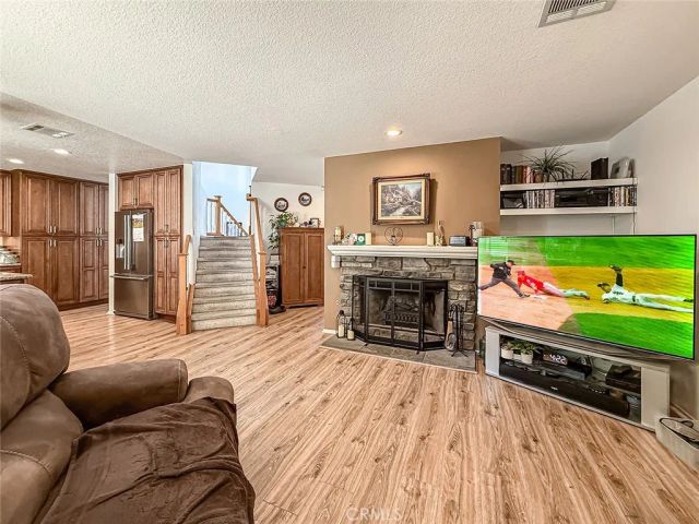 7507 Carmenita Lane, West Hills, CA 91304