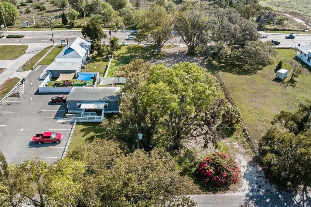 Image 1 of property listing at 12290 US HIGHWAY 301 N, Parrish, FL 34219